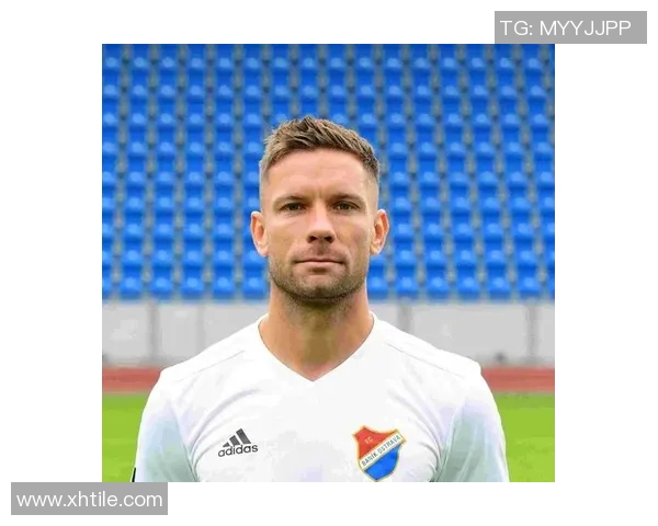 全球足球明星最新排名揭晓谁将成为足坛之巅的传奇人物